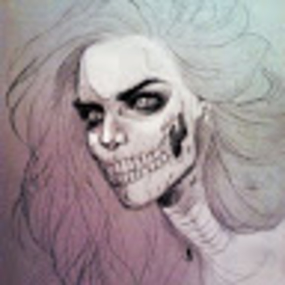 Meet your Posher, Angie - Picture 1 of 1